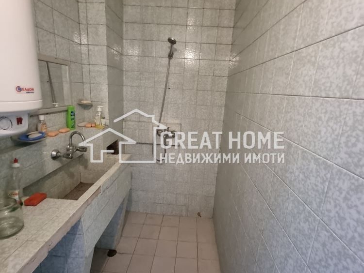 Четиристаен апартамент в Търговище, Запад 1 - 84 кв.м за 1542 €/кв.м - Снимка #5