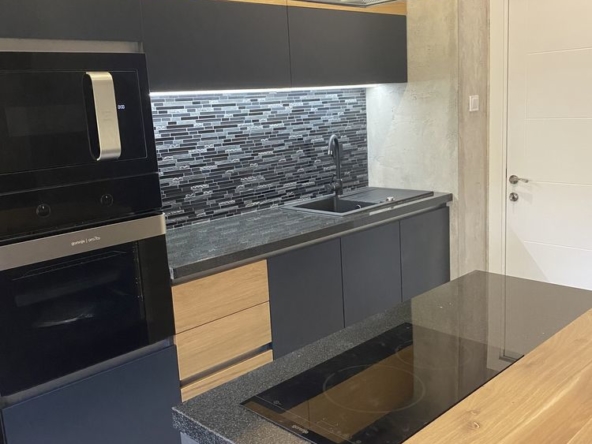 Тристаен апартамент в Пловдив, Кючук Париж - 86 кв.м за 1547 €/кв.м - Снимка #1