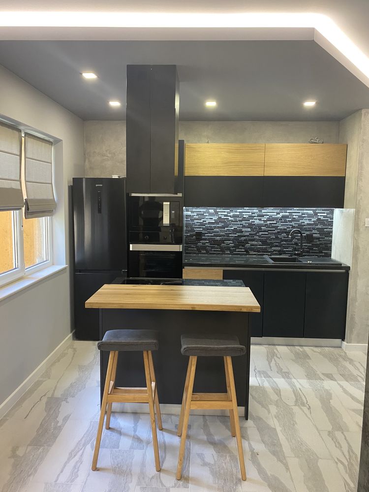 Тристаен апартамент в Пловдив, Кючук Париж - 86 кв.м за 1547 €/кв.м - Снимка #2