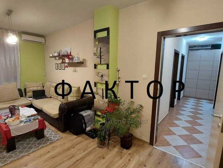 Тристаен апартамент в Пловдив, Въстанически - 110 кв.м за 1225 €/кв.м - Снимка #2