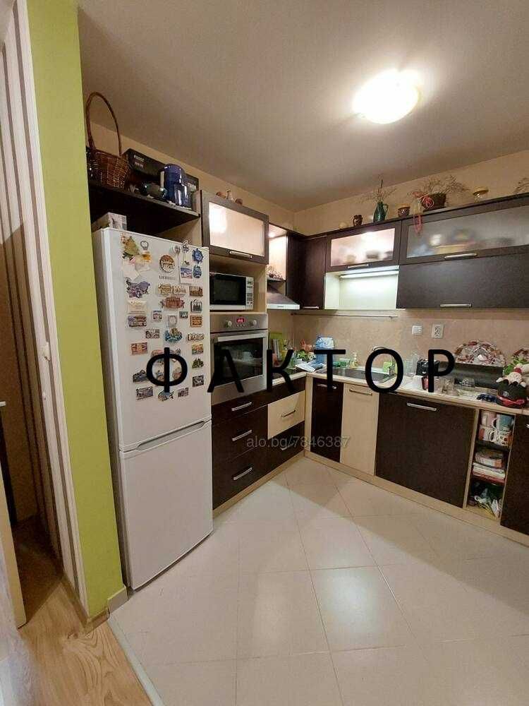 Тристаен апартамент в Пловдив, Въстанически - 110 кв.м за 1225 €/кв.м - Снимка #4