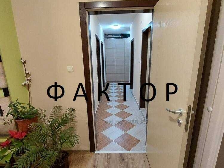 Тристаен апартамент в Пловдив, Въстанически - 110 кв.м за 1225 €/кв.м - Снимка #5