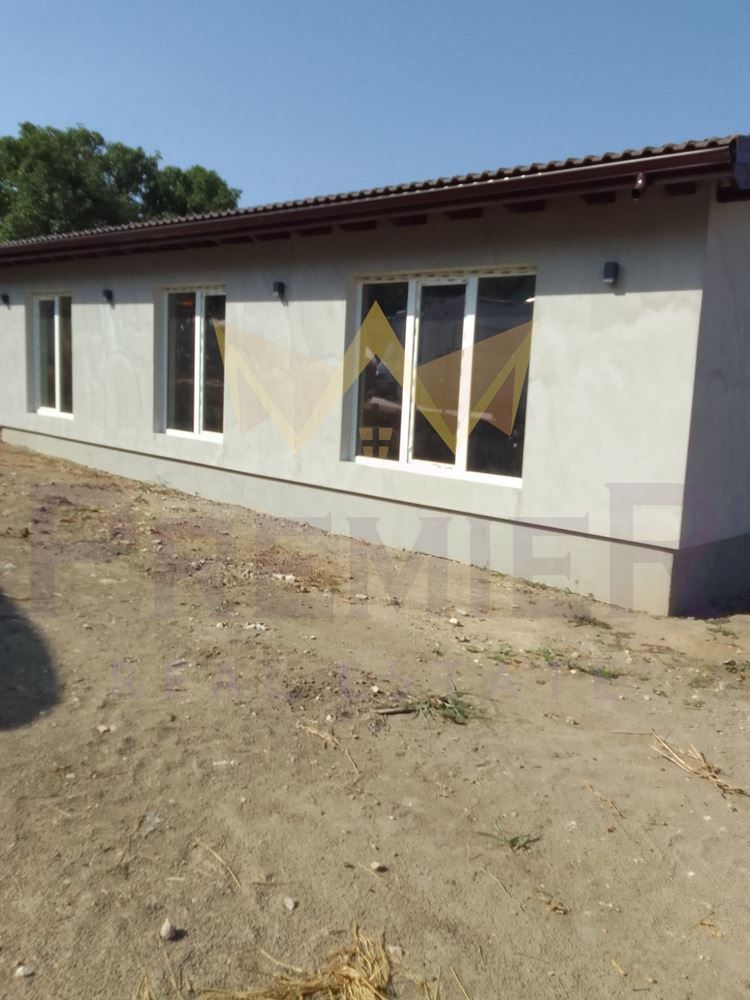 Къща в с. Осеново, Област Варна - 84 кв.м за 1536 €/кв.м - Снимка #1