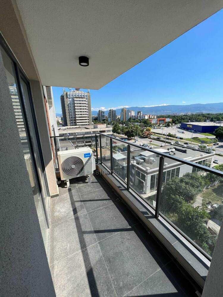 Двустаен апартамент в Пловдив, Тракия - 71 кв.м за 1400 €/кв.м - Снимка #1