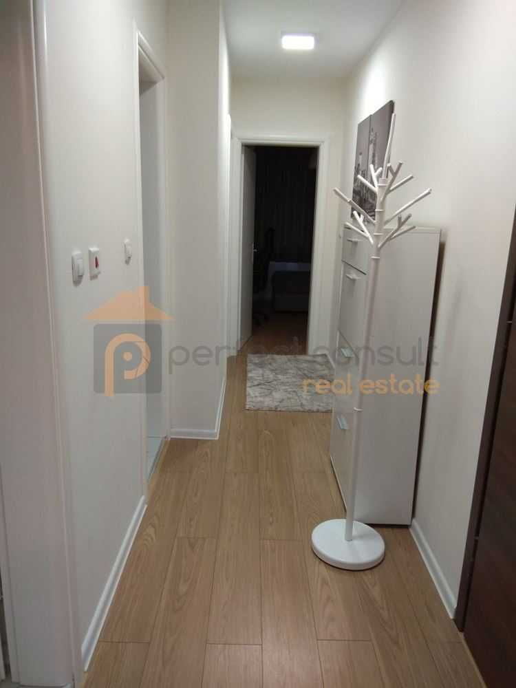 Дава се под наем Тристаен апартамент в Пловдив, Кършияка - 108 кв.м за 600 € - Снимка #12