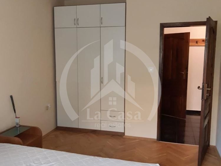 Дава се под наем Тристаен апартамент в София, Лозенец - 96 кв.м за 550 € - Снимка #5