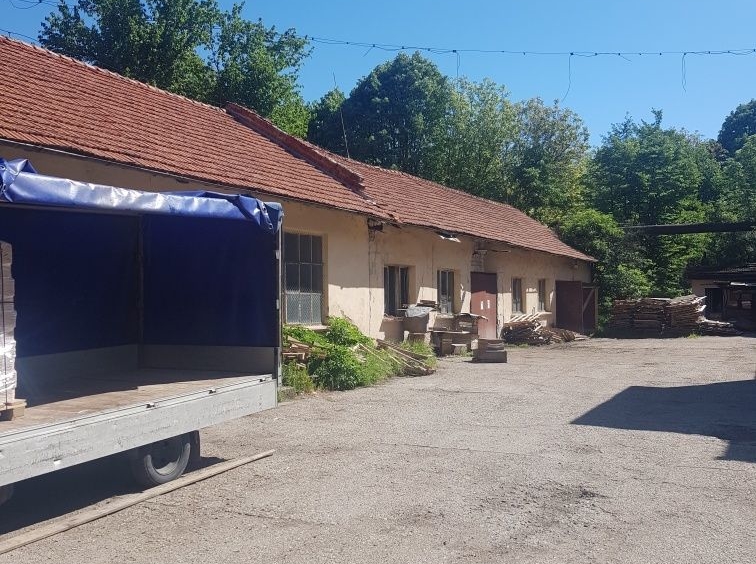 Промишлена сграда в Троян - 40000 кв.м за 55 €/кв.м - Снимка #7