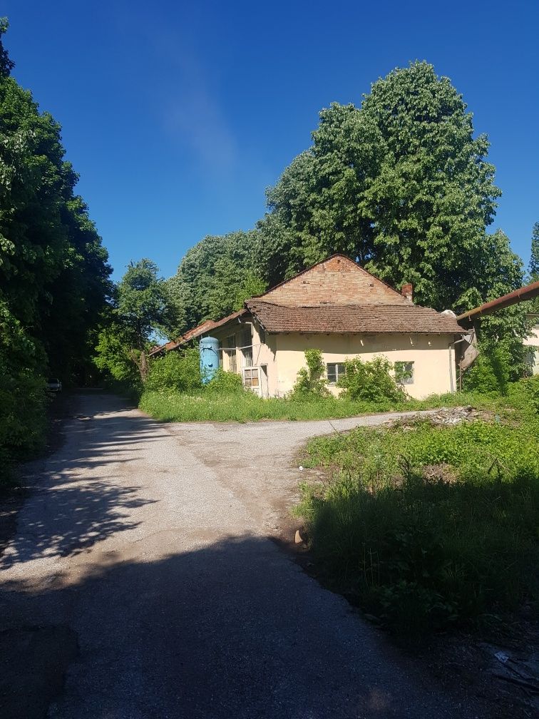 Промишлена сграда в Троян - 40000 кв.м за 55 €/кв.м - Снимка #11