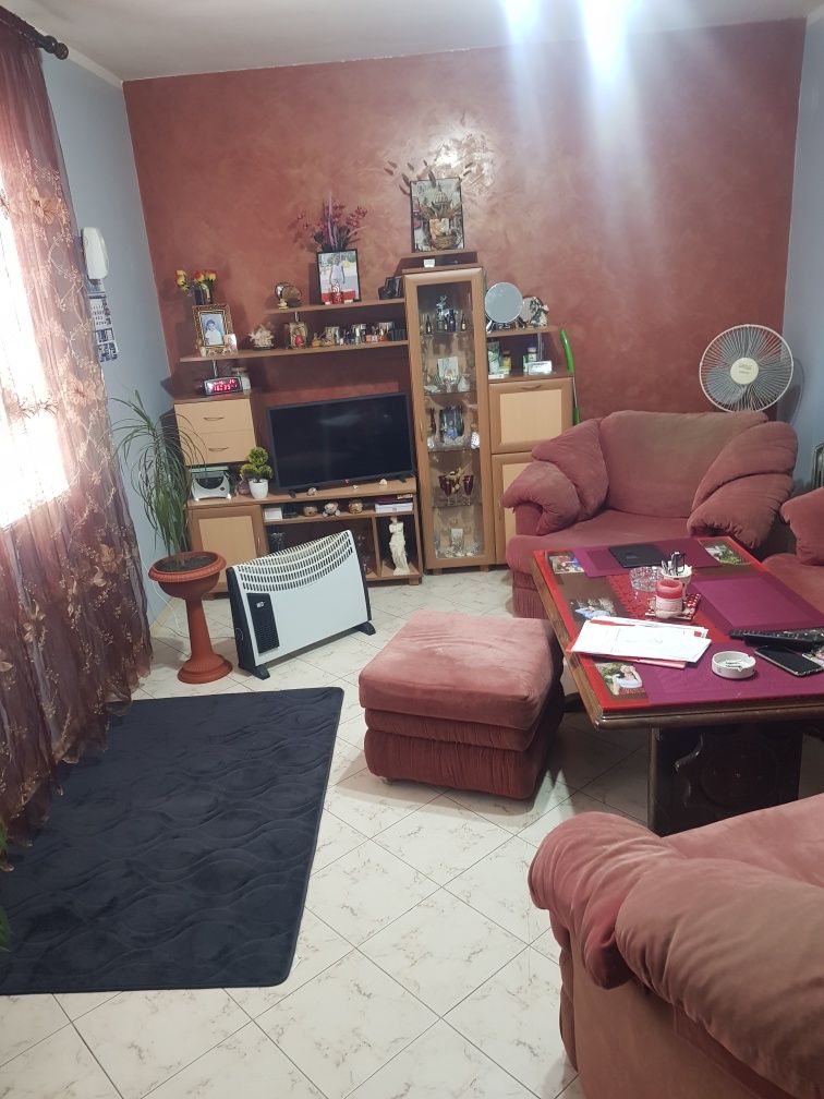 Етаж от къща в Дупница - 80 кв.м за 1113 €/кв.м - Снимка #2