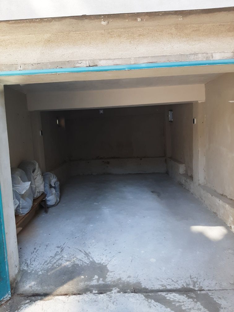 Гараж / Паркомясто в Хасково, Училищни - 20 кв.м за 1050 €/кв.м - Снимка #3