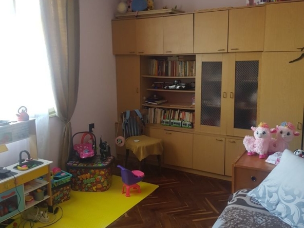 Четиристаен апартамент в Дупница - 97 кв.м за 1021 €/кв.м - Снимка #1