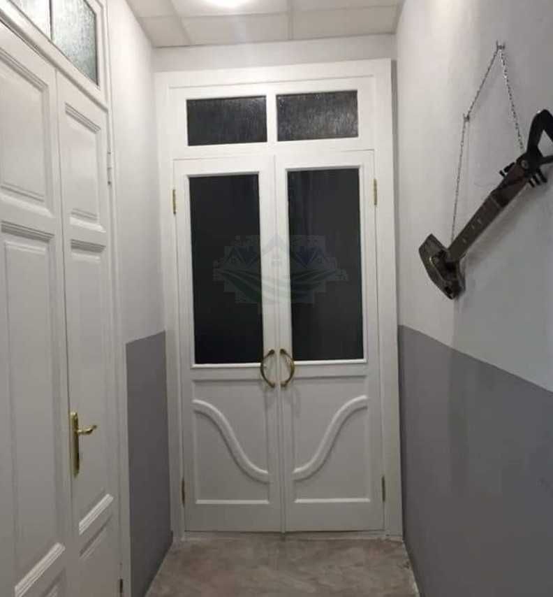 Дава се под наем Четиристаен апартамент в Пловдив, Младежки Хълм - 120 кв.м за 400лв € - Снимка #4