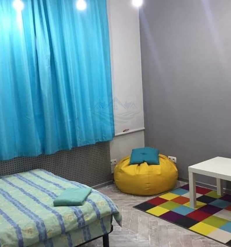 Дава се под наем Четиристаен апартамент в Пловдив, Младежки Хълм - 120 кв.м за 400лв € - Снимка #7