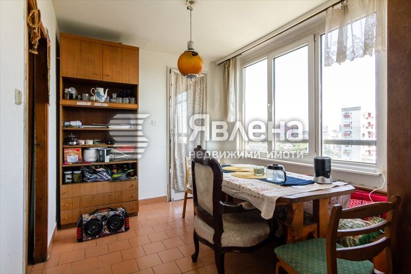 Тристаен апартамент в София, Младост 1 - 94 кв.м за 1862 €/кв.м - Снимка #4