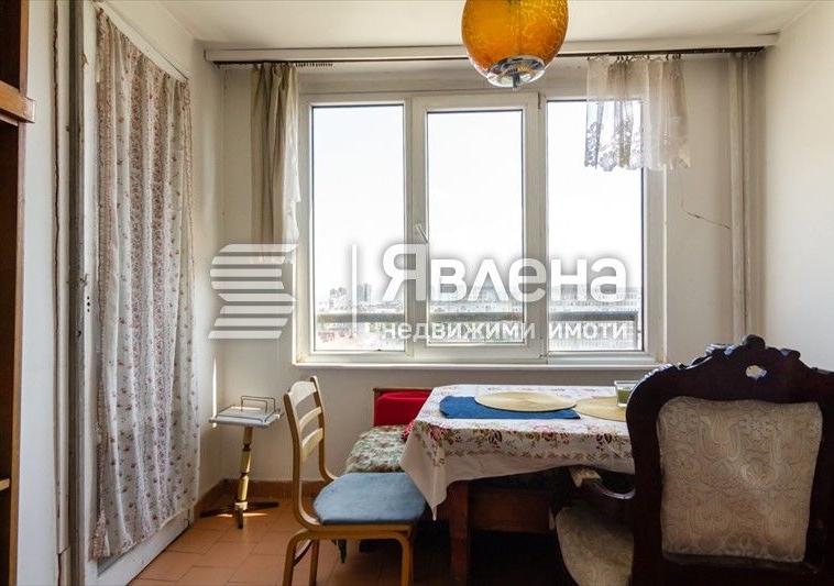Тристаен апартамент в София, Младост 1 - 94 кв.м за 1862 €/кв.м - Снимка #6
