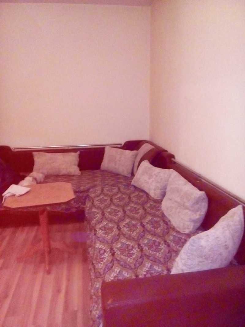 Дава се под наем Двустаен апартамент в Пловдив, Гагарин - 60 кв.м за 320лв € - Снимка #1