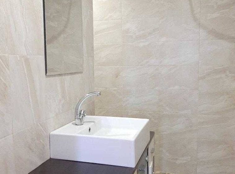 Дава се под наем Двустаен апартамент в София, Център - 60 кв.м за 375 € - Снимка #5