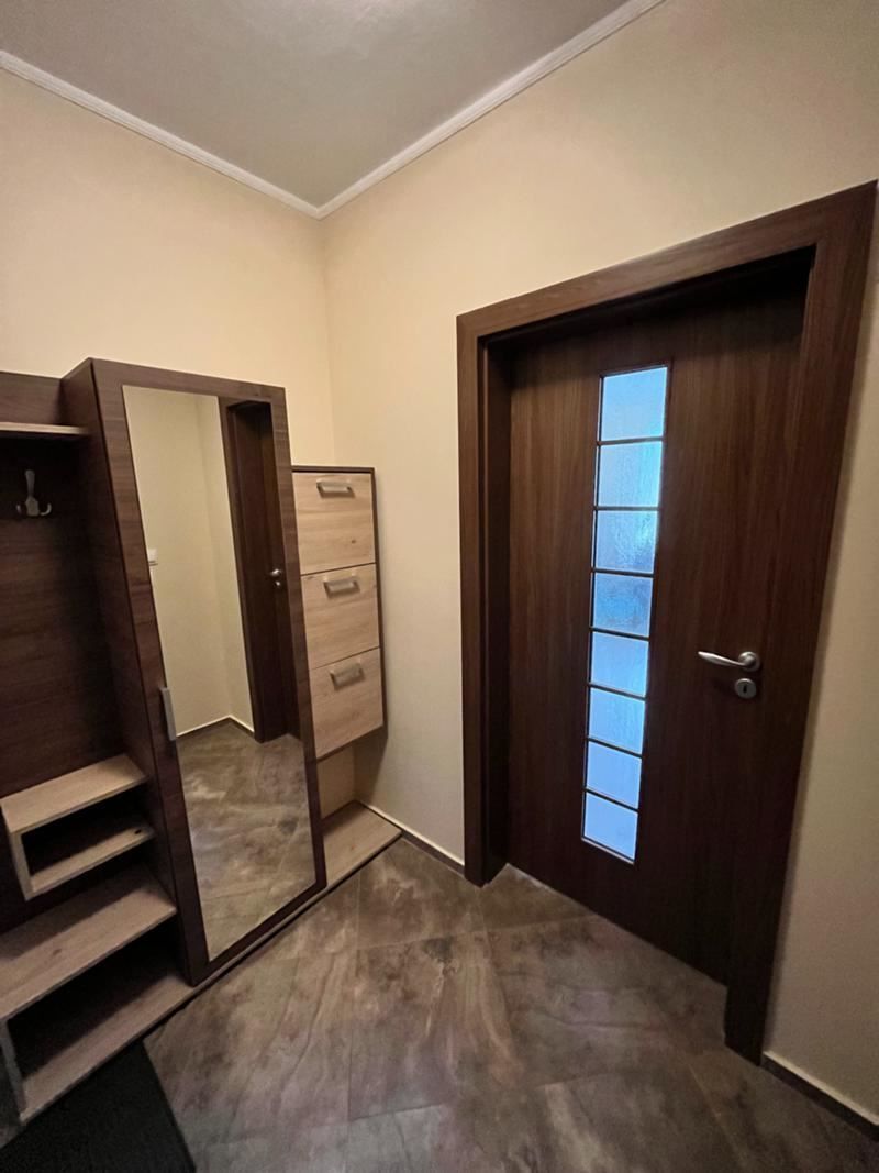 Дава се под наем Двустаен апартамент в София, Център - 64 кв.м за 650 € - Снимка #10