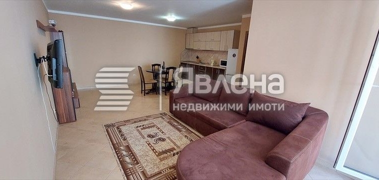 Двустаен апартамент в Поморие - 71 кв.м за 986 €/кв.м - Снимка #4