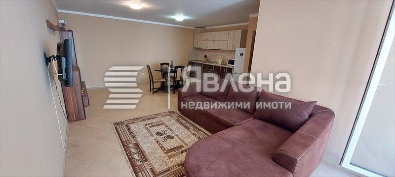 Двустаен апартамент в Поморие - 71 кв.м за 986 €/кв.м - Снимка #4