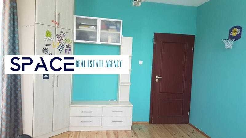 Дава се под наем Тристаен апартамент в Пловдив, Въстанически - 120 кв.м за 680лв € - Снимка #4
