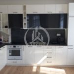 Дава се под наем Четиристаен апартамент в София, Кръстова вада - 120 кв.м за 850 € - Снимка #1