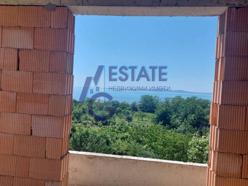 Тристаен апартамент в Бургас, Сарафово - 104 кв.м за 1096 €/кв.м - Снимка #5