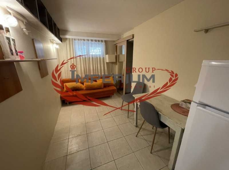 Дава се под наем Едностаен апартамент в Варна, ВИНС - 20 кв.м за 280лв € - Снимка #2