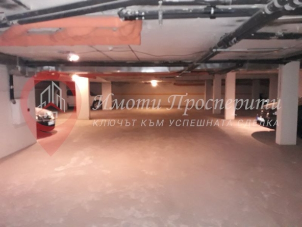 Дава се под наем Гараж / Паркомясто в София, Център - 20 кв.м за 215 € - Снимка #1