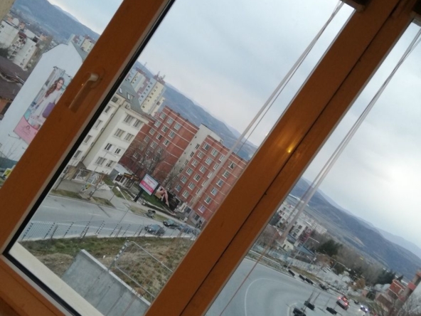 Дава се под наем Едностаен апартамент в Благоевград, Запад - 40 кв.м за 300лв € - Снимка #1