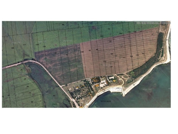 Парцел в с. Дуранкулак, Област Добрич - 30000 кв.м за 5 €/кв.м - Снимка #1