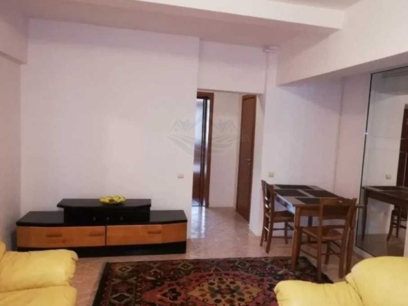 Дава се под наем Тристаен апартамент в Пловдив, Гагарин - 90 кв.м за 430лв € - Снимка #1