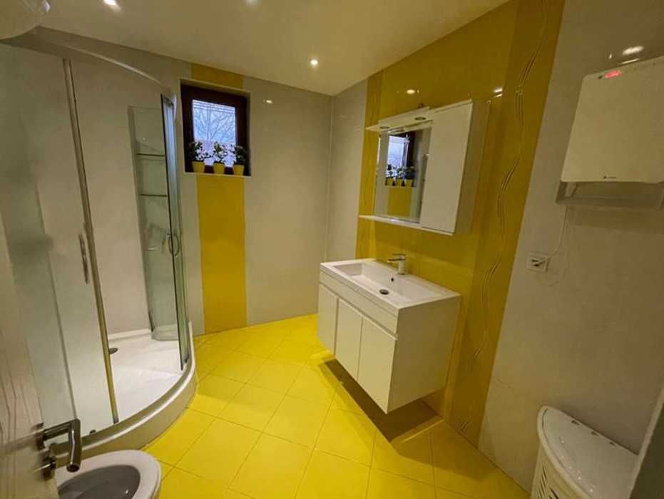 Дава се под наем Тристаен апартамент в София, Хладилника - 110 кв.м за 850 € - Снимка #10