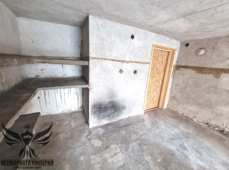 Гараж / Паркомясто в Асеновград - 18 кв.м за 573 €/кв.м - Снимка #9