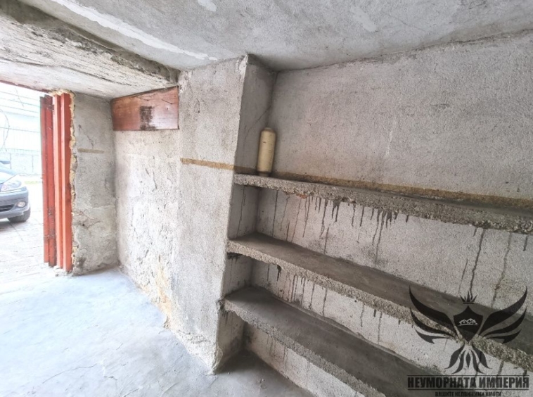 Гараж / Паркомясто в Асеновград - 18 кв.м за 573 €/кв.м - Снимка #10