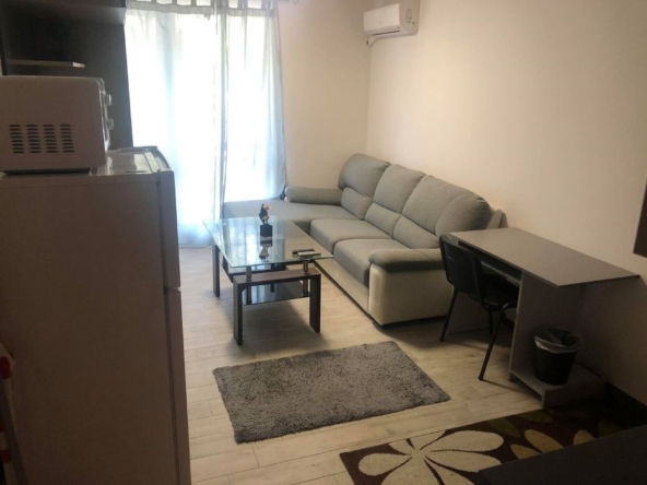 Дава се под наем Едностаен апартамент в Пловдив, Център - 40 кв.м за 175 € - Снимка #1