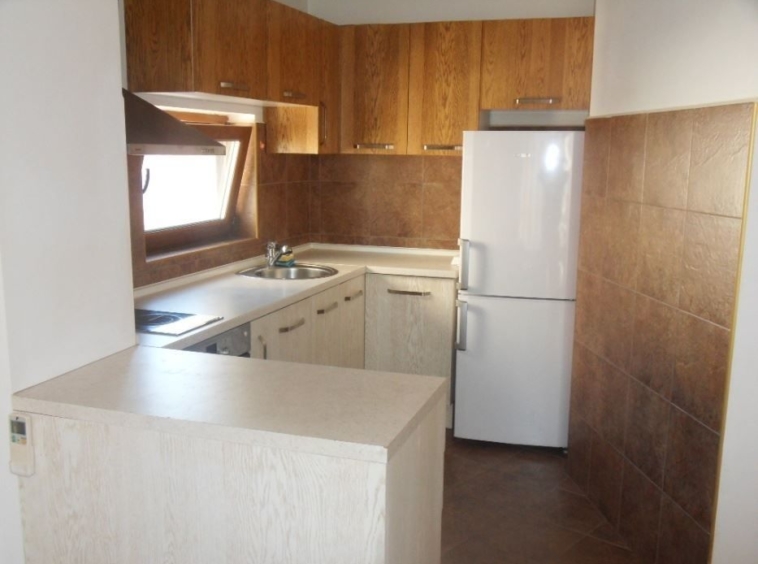 Дава се под наем Тристаен апартамент в Пловдив, Кючук Париж - 90 кв.м за 250 € - Снимка #3