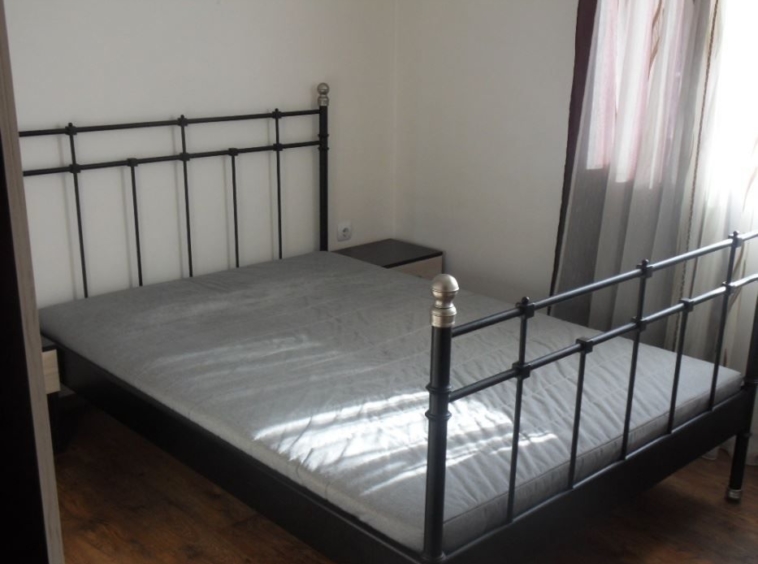 Дава се под наем Тристаен апартамент в Пловдив, Кючук Париж - 90 кв.м за 250 € - Снимка #7