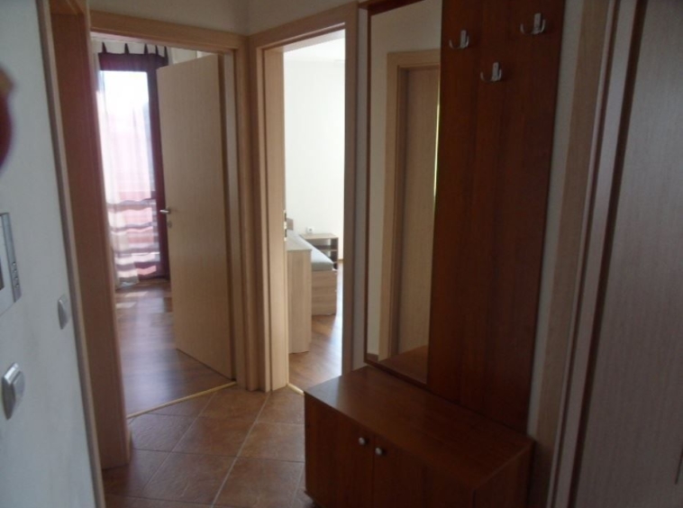 Дава се под наем Тристаен апартамент в Пловдив, Кючук Париж - 90 кв.м за 250 € - Снимка #10
