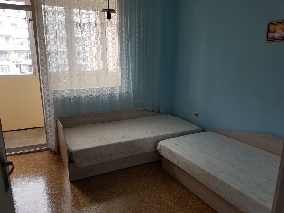 Дава се под наем Двустаен апартамент в Бургас, Център - 65 кв.м за 60лв € - Снимка #5