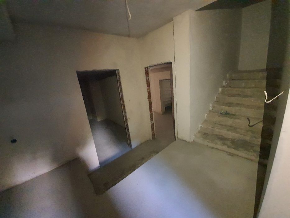 Дава се под наем Магазин в Асеновград - 50 кв.м за 255 € - Снимка #18