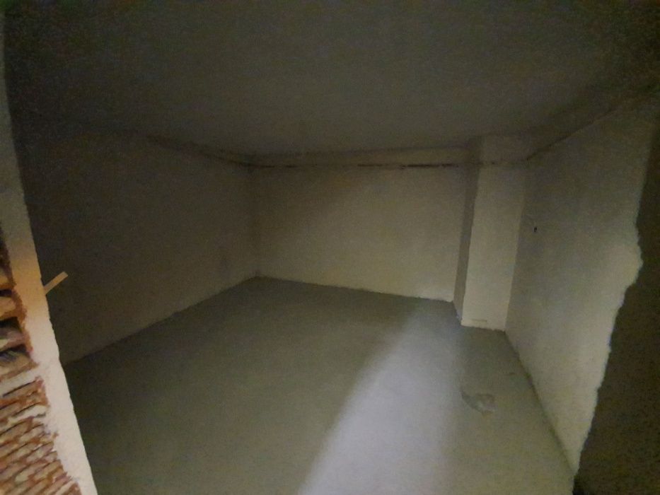 Дава се под наем Магазин в Асеновград - 50 кв.м за 255 € - Снимка #19