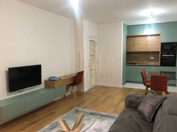 Дава се под наем Двустаен апартамент в Пловдив, Кючук Париж - 56 кв.м за 100 € - Снимка #1