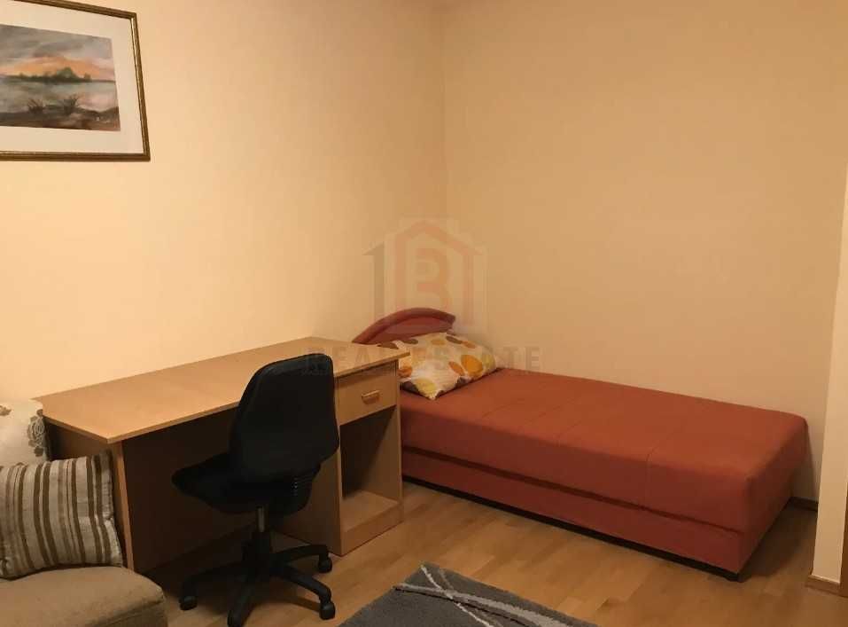 Дава се под наем Тристаен апартамент в Пловдив, Съдийски - 78 кв.м за 200 € - Снимка #4