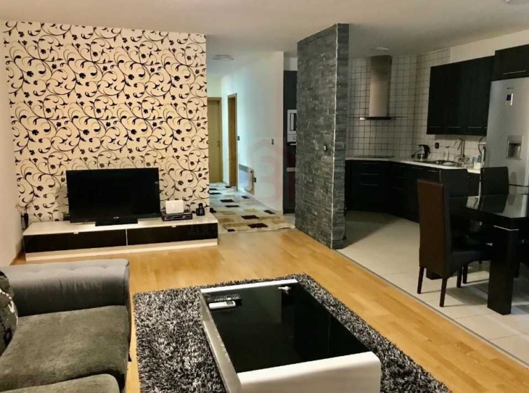Дава се под наем Тристаен апартамент в Пловдив, Съдийски - 78 кв.м за 200 € - Снимка #6