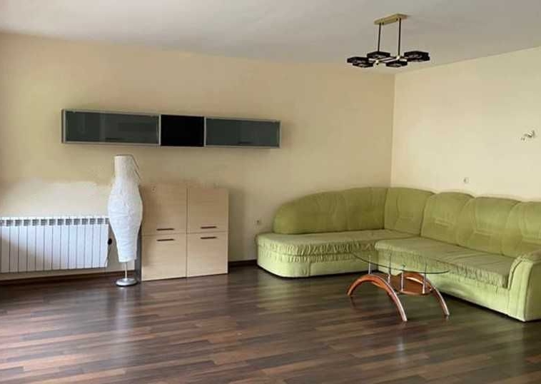 Дава се под наем Двустаен апартамент в София, Борово - 118 кв.м за 600 € - Снимка #1