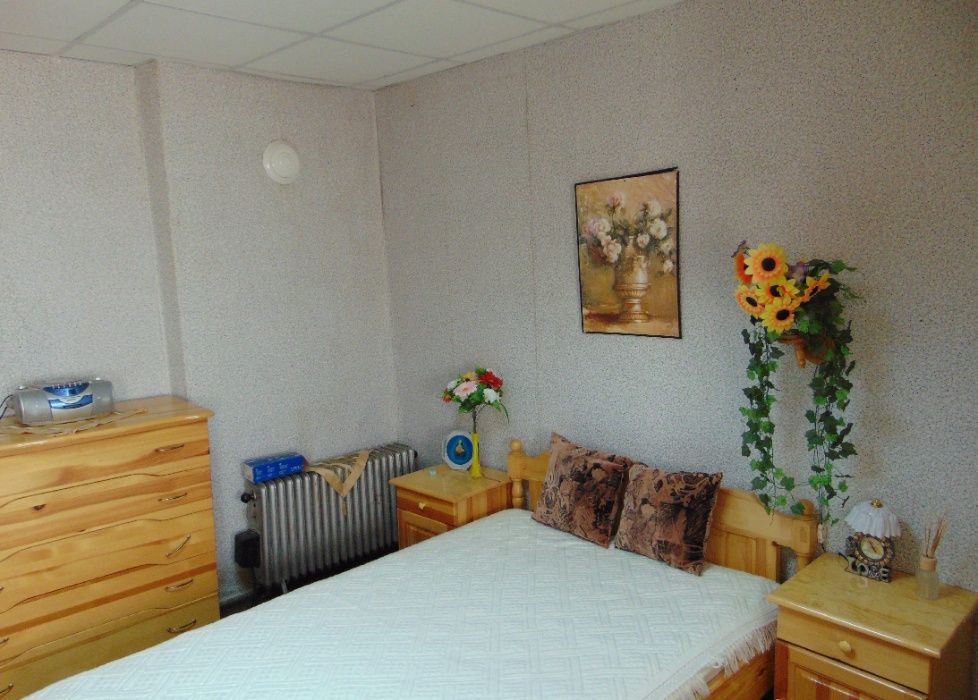Къща в Плевен, 9-ти квартал - 100 кв.м за 700 €/кв.м - Снимка #2