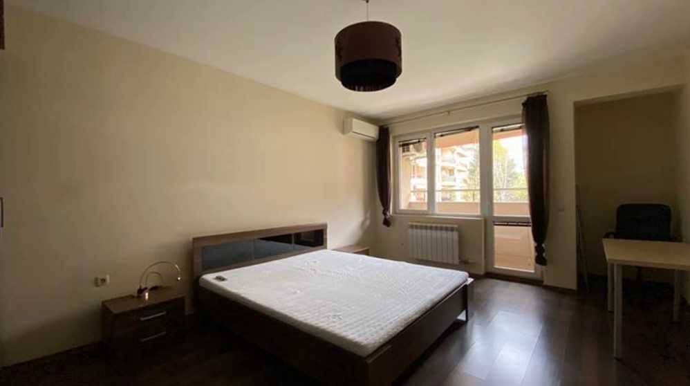 Дава се под наем Двустаен апартамент в София, Борово - 118 кв.м за 600 € - Снимка #4