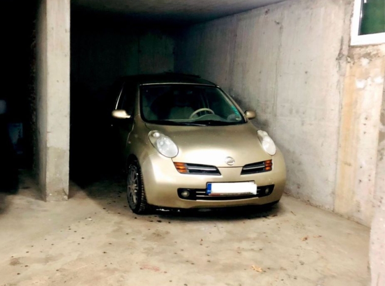 Гараж / Паркомясто в София, Левски - 15 кв.м за 1334 €/кв.м - Снимка #1