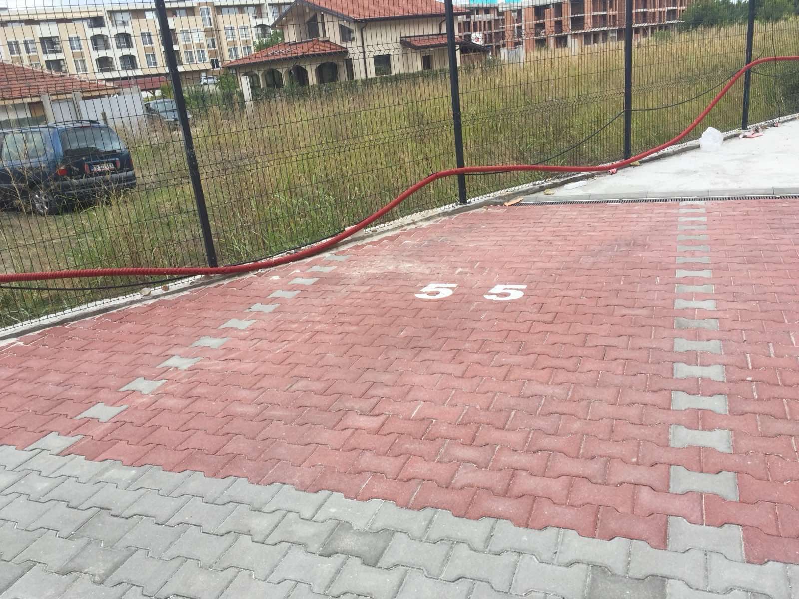 Дава се под наем Гараж / Паркомясто в Пловдив, Коматево - 14 кв.м за 45.9 € - Снимка #1
